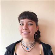 étudiante offre des cours d'histoire pour adolescents à Lyon